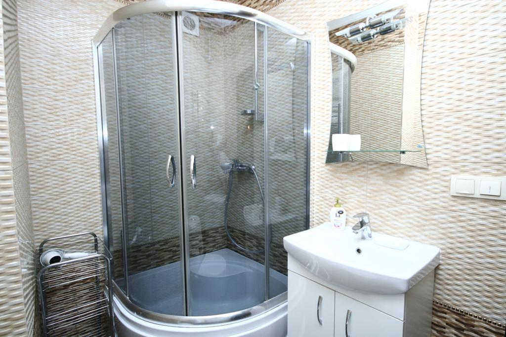 Inn Home Apartments - Ocean Plaza Area Kiev Esterno foto
