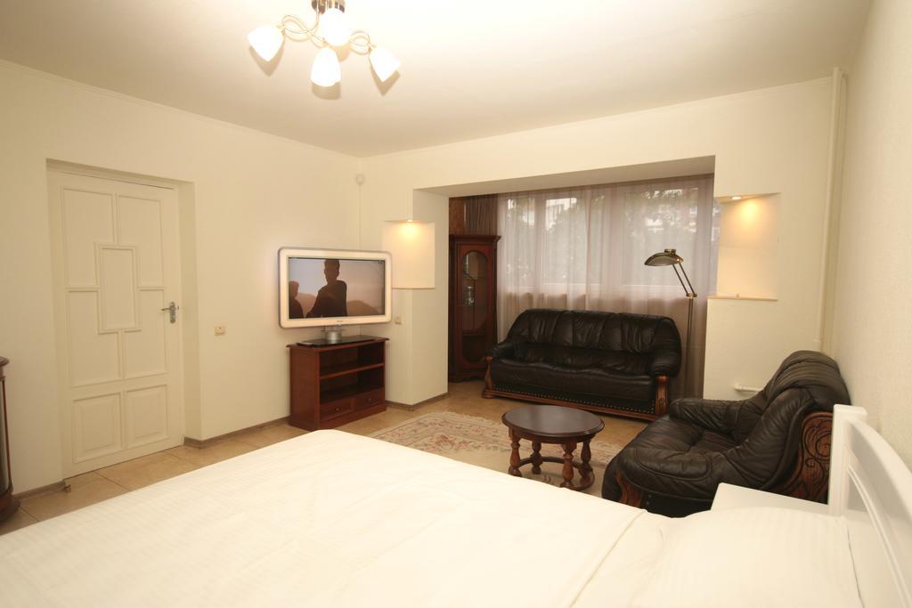 Inn Home Apartments - Ocean Plaza Area Kiev Esterno foto