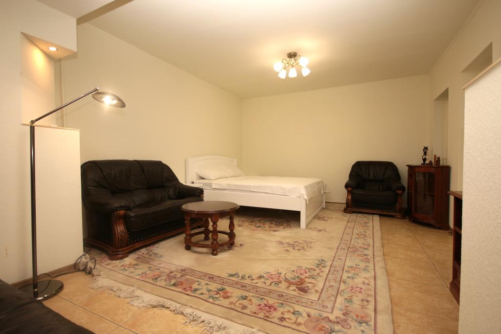 Inn Home Apartments - Ocean Plaza Area Kiev Esterno foto